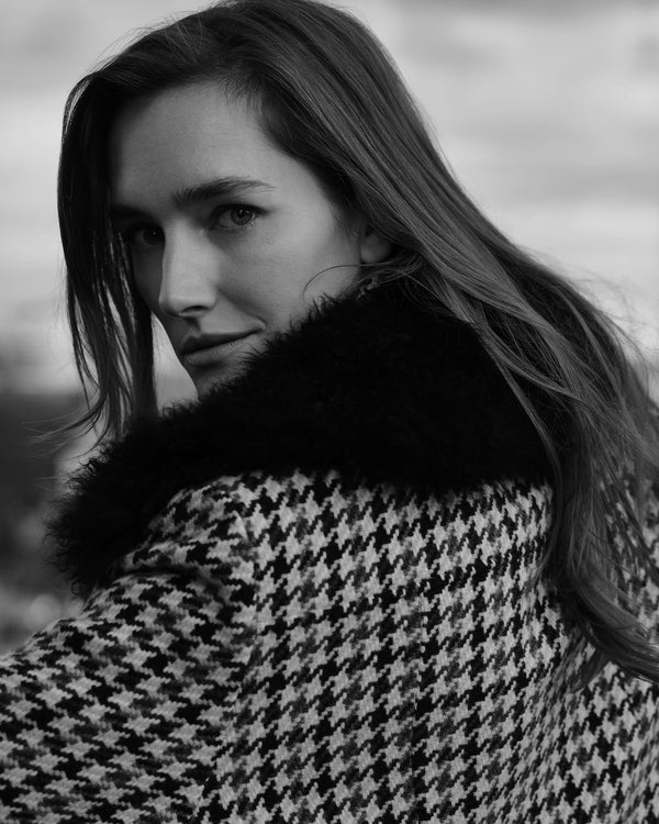 Women's Icon Dogtooth City Coat With Fur Collar 11