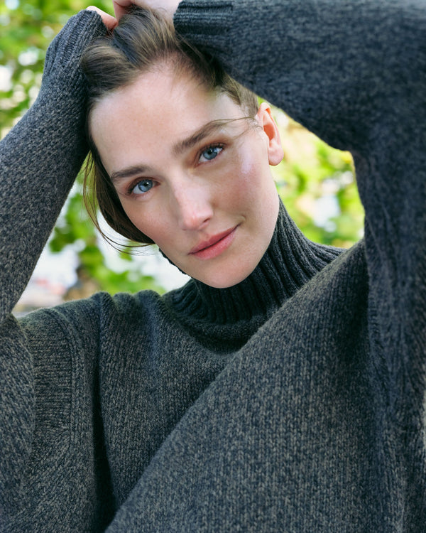 Women's Chunky Funnel Neck Cashmere Sweater  6