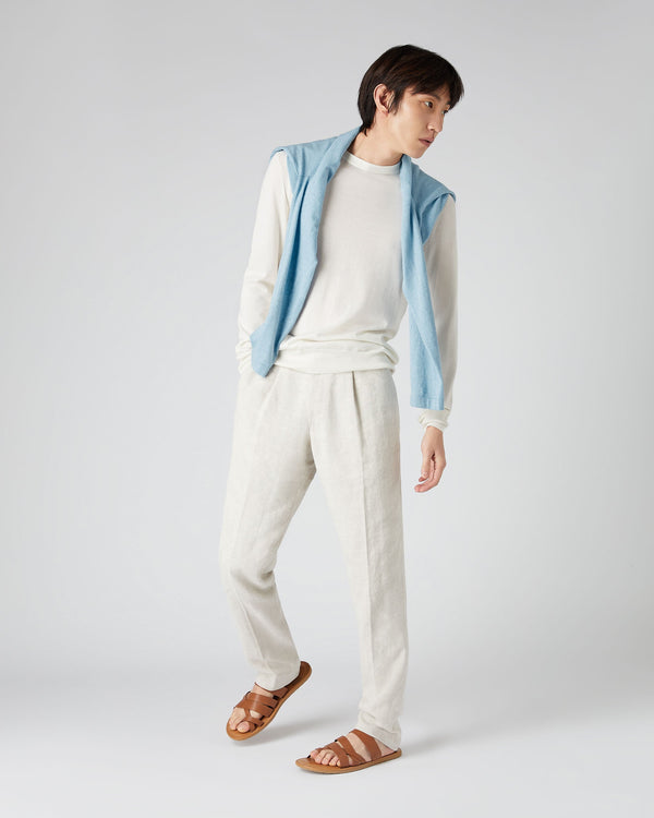 N.Peal Men's Covent Fine Gauge Cashmere Round Neck Jumper New Ivory White