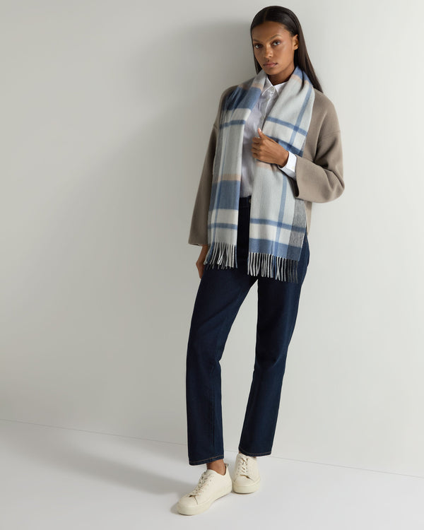 N.Peal Unisex Cashmere Check Scarf Blue Grey Check
