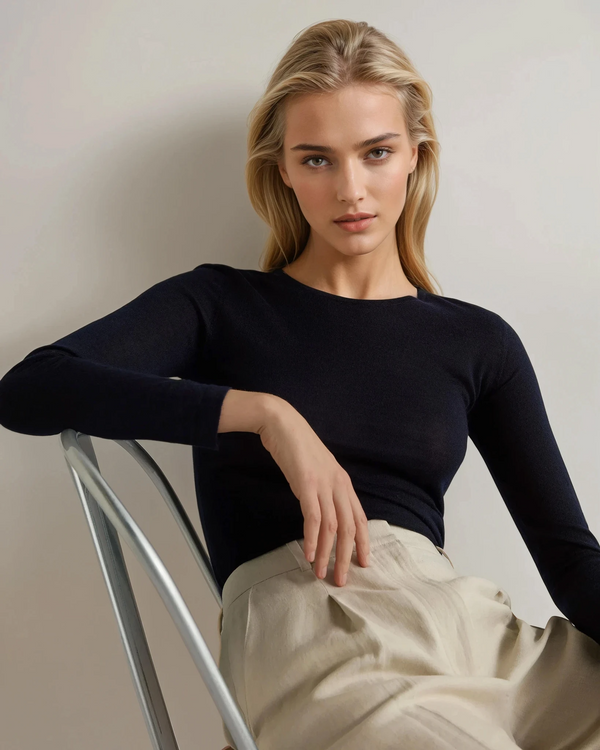 N.Peal Women's Eden Superfine Cashmere Round Neck Top Navy Blue