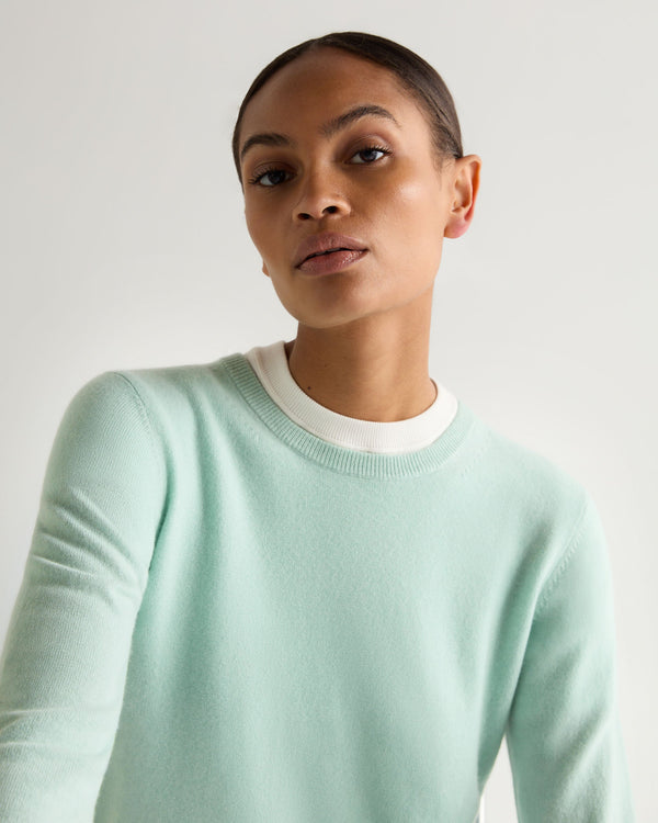 N.Peal Women's Evie Classic Round Neck Cashmere Jumper Dusty Teal Green