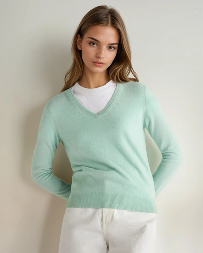 N.Peal Women's Phoebe V Neck Cashmere Sweater Dusty Teal Green