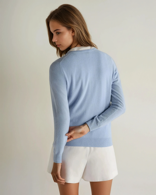 N.Peal Women's Phoebe V Neck Cashmere Sweater Sea Mist Blue