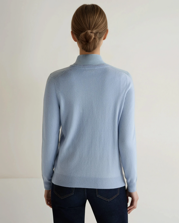 N.Peal Women's Olivia Round Neck Cashmere Cardigan Sea Mist Blue