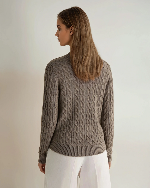 N.Peal Women's Frankie Cable V Neck Cashmere Sweater Vintage Khaki Green
