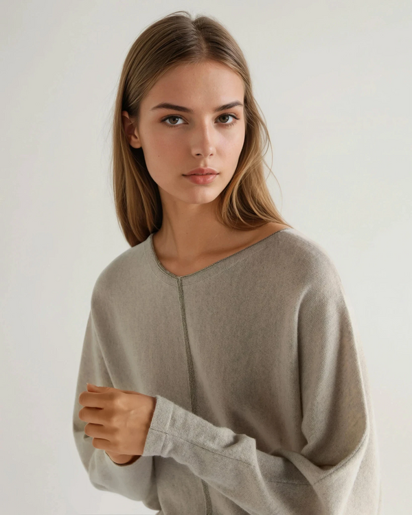 N.Peal Women's Metal Trim Batwing Cashmere Sweater Pebble Grey