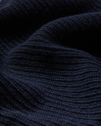 N.Peal Unisex Ribbed Triangle Cashmere Scarf Navy Blue