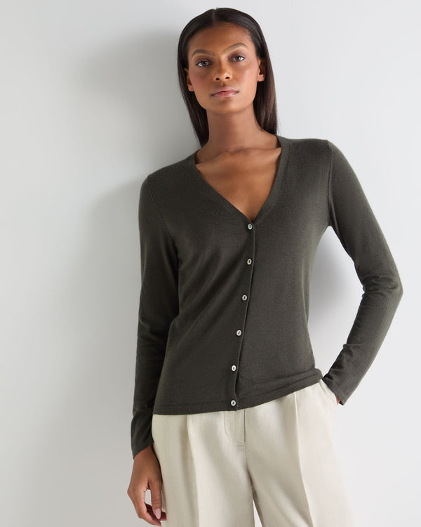 N.Peal Women's Mia Superfine Cashmere V Neck Cardigan Arabica Khaki Green