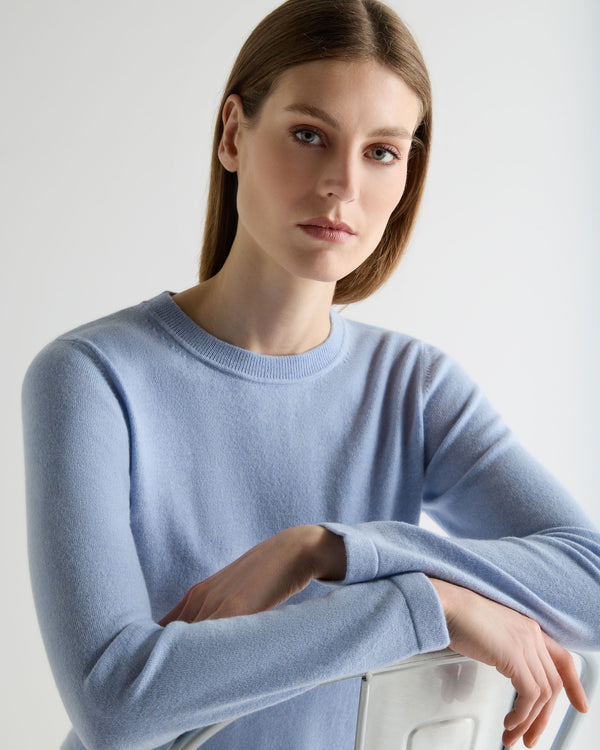 N.Peal Women's Hallie Round Neck Cashmere Jumper Sea Mist Blue