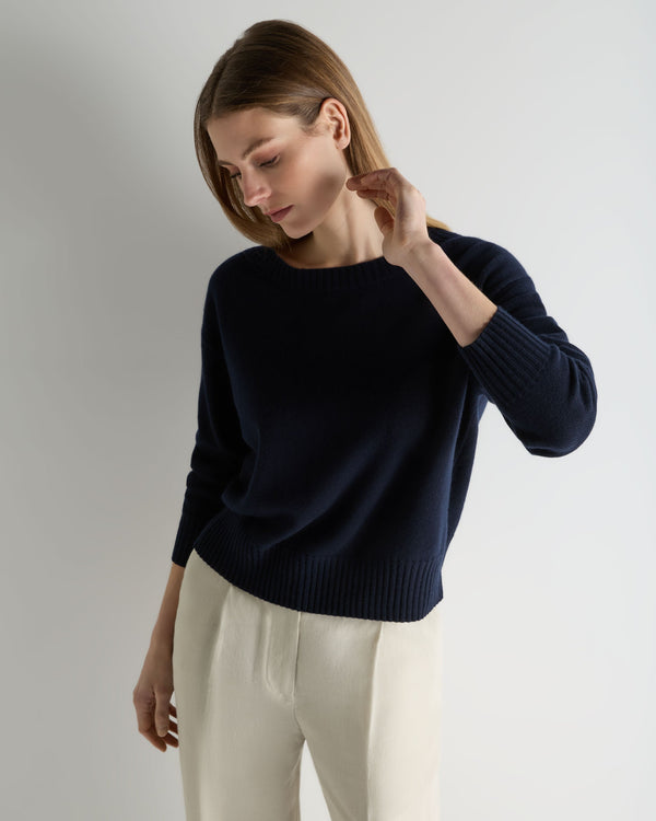N.Peal Women's Crop Boat Neck Cashmere Jumper Navy Blue