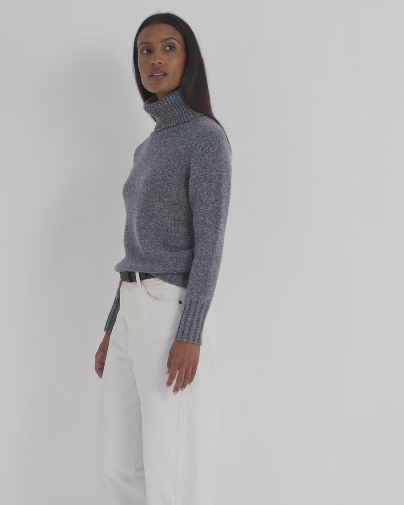 N.Peal Women's Hazel Chunky Turtle Neck Cashmere Sweater Grey Melange