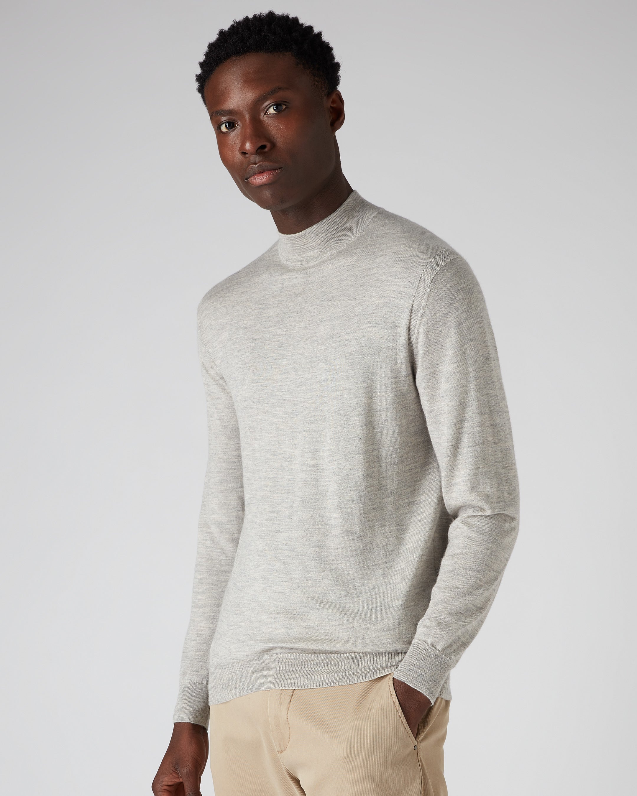 White wool hotsell turtleneck sweater mens