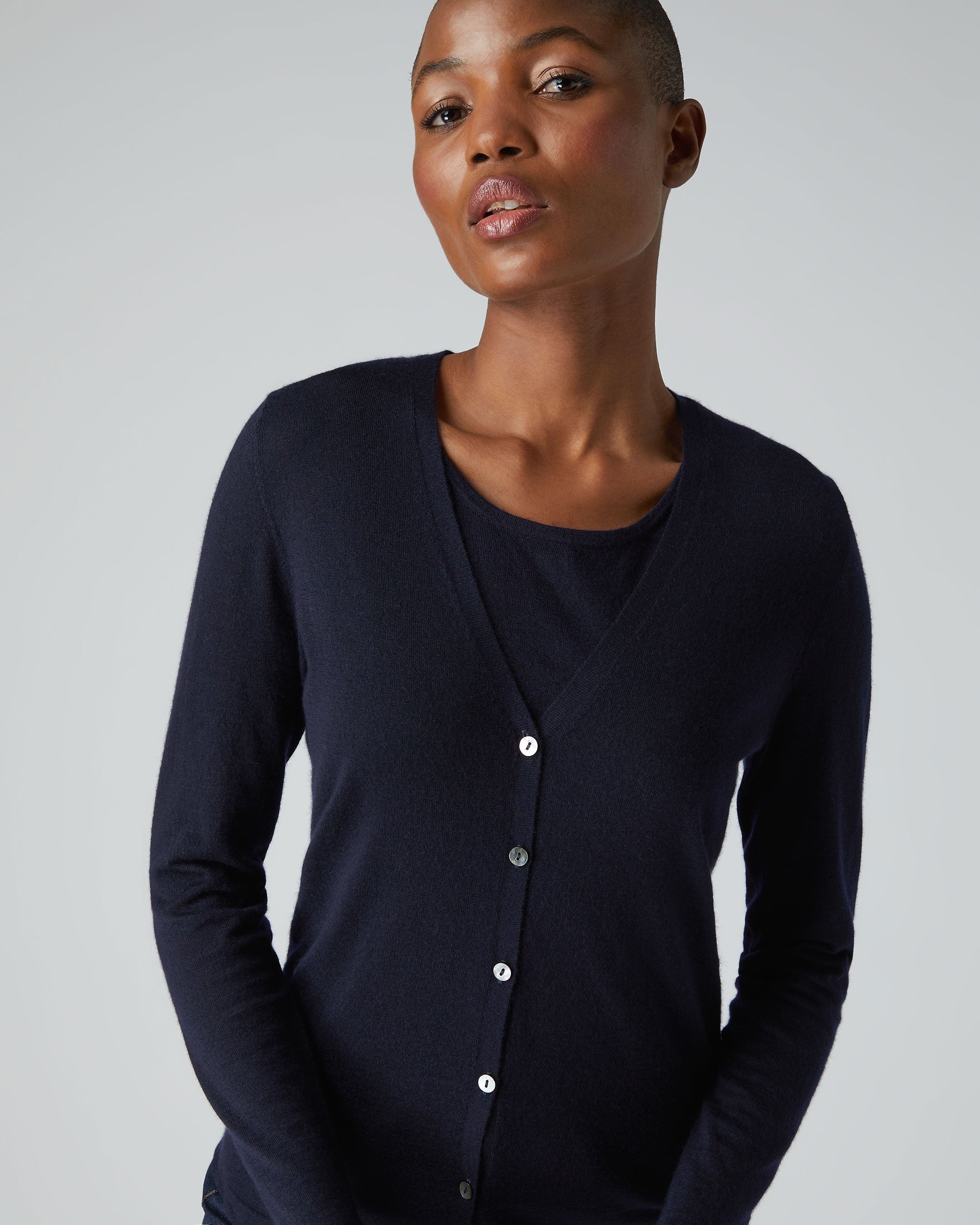 Women s Superfine V Neck Cashmere Cardigan Navy Blue N.Peal