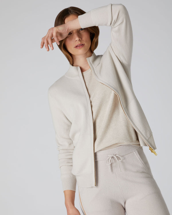 N.Peal Women's Stripe Sleeve Cashmere Sweater Snow Grey