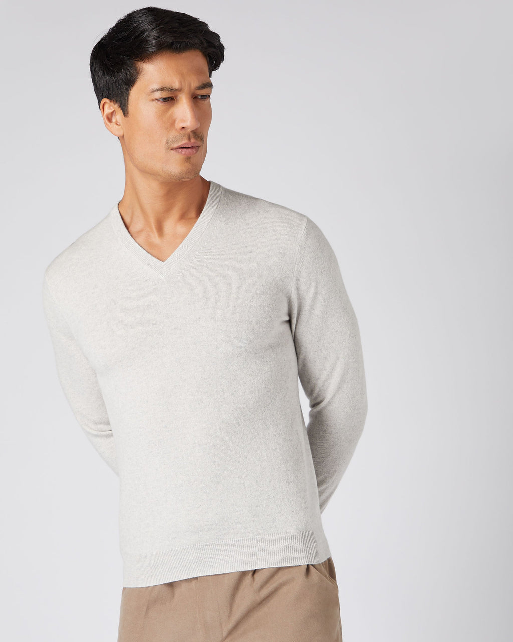 Men's V-Necks - Wool & Cashmere Luxury V-Neck Sweaters