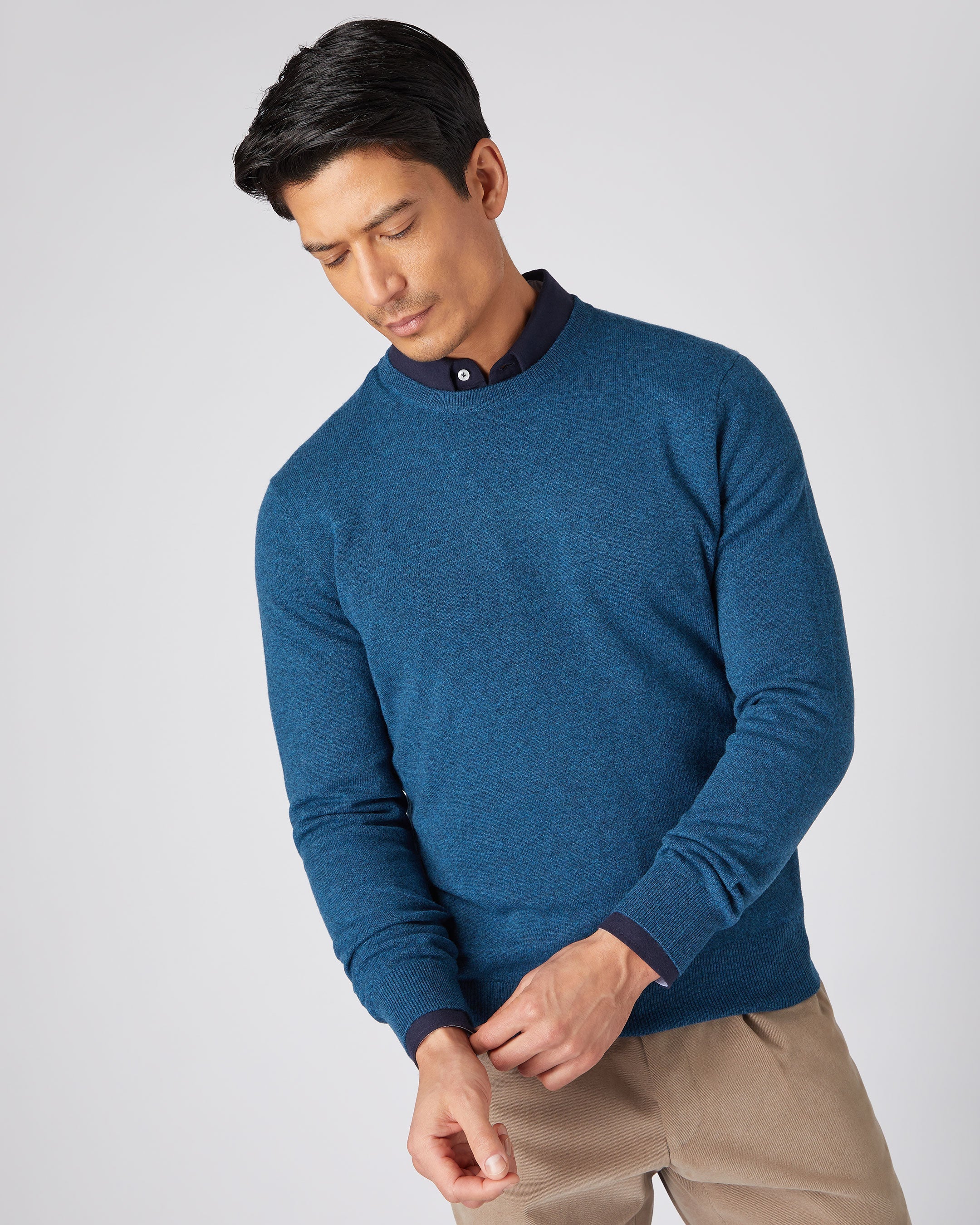 Men's The Oxford Round Neck Cashmere Sweater Lagoon Blue | N.Peal