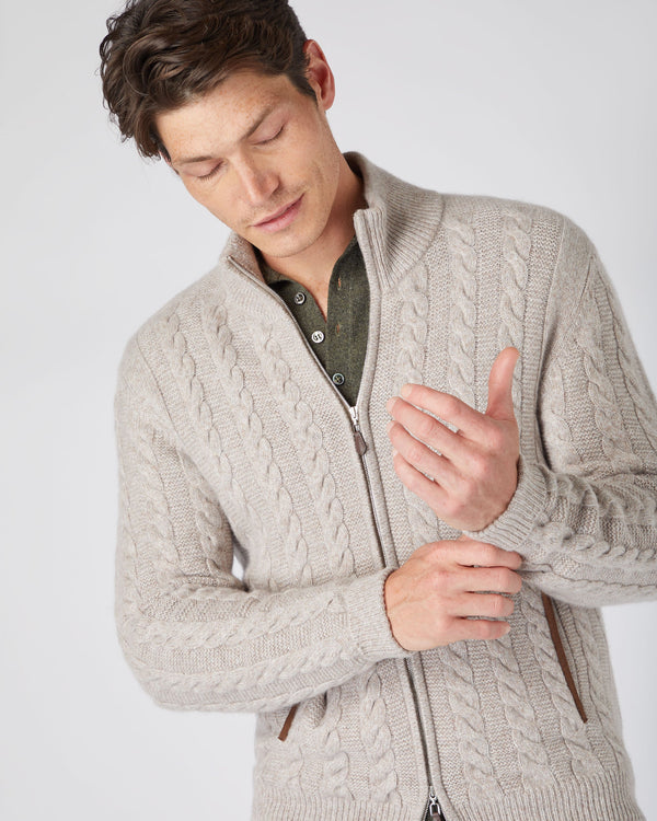N.Peal Men's The Richmond Cable Cashmere Cardigan Basilica Beige Brown Marl