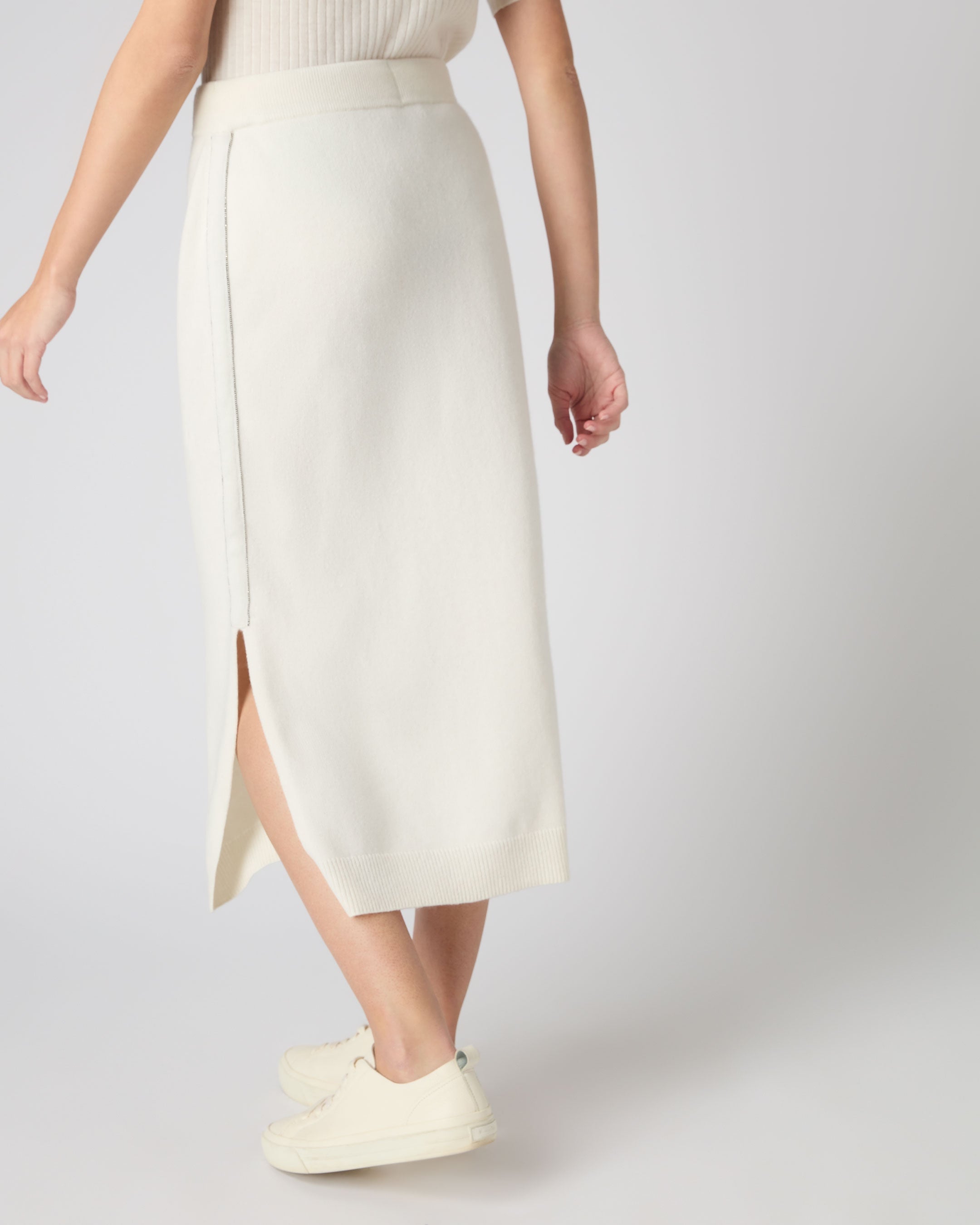 Women s Metal Trim Cashmere Skirt New Ivory White N.Peal