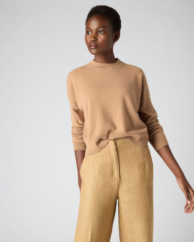 N.Peal Women's Relaxed Round Neck Cashmere Sweater Sahara Brown