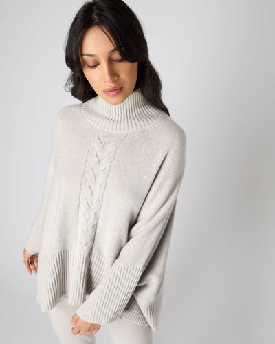 N.Peal Women's Rib Sleeved Cable Cashmere Sweater Pebble Grey