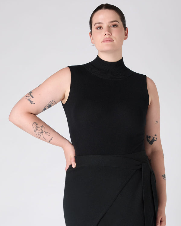 N.Peal The Peony Lim Instinct Body Black