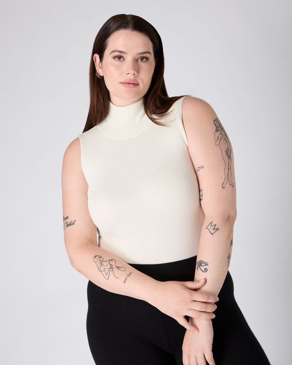 N.Peal The Peony Lim Instinct Body New Ivory White