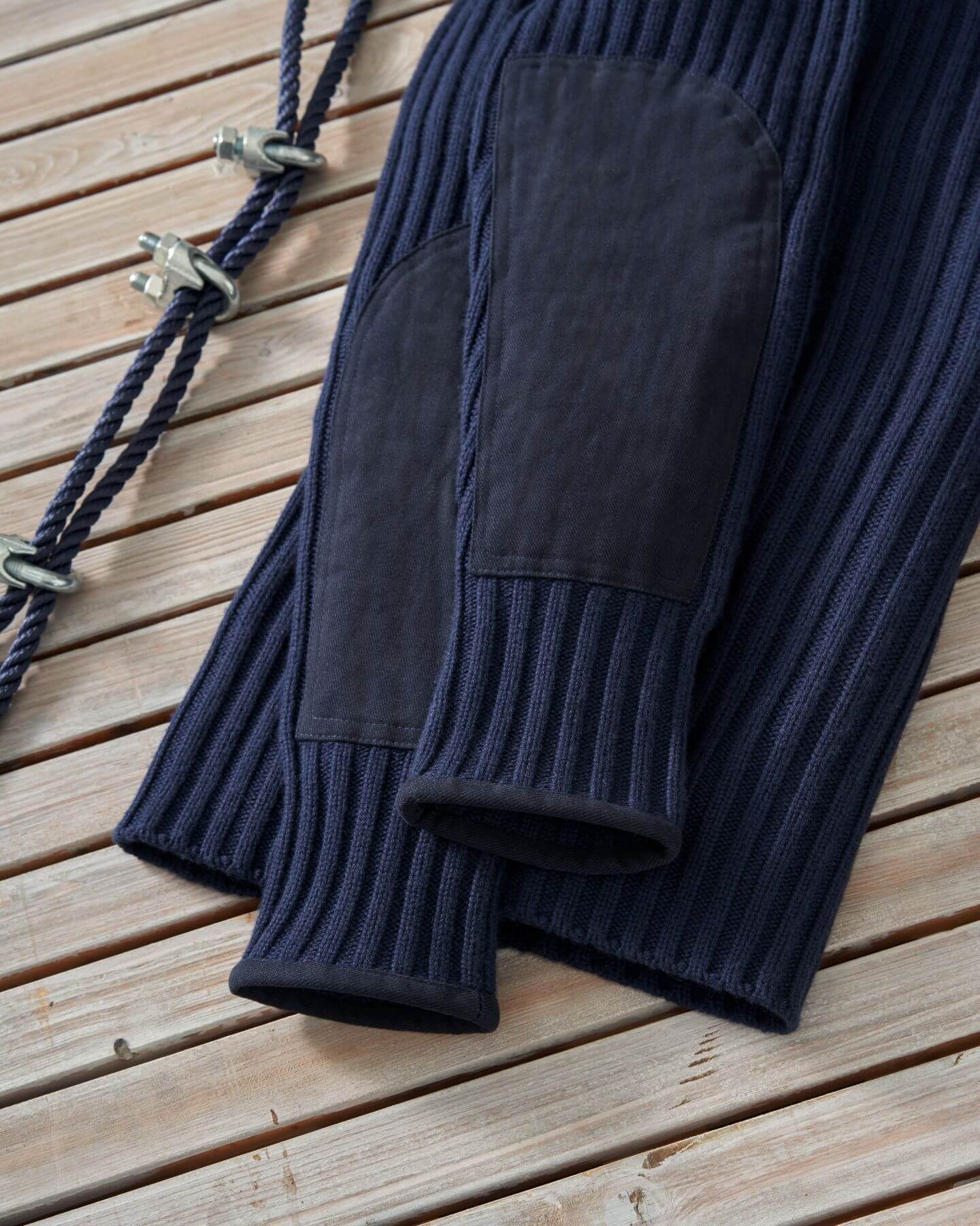 007 Ribbed Army Sweater Navy Blue | N.Peal