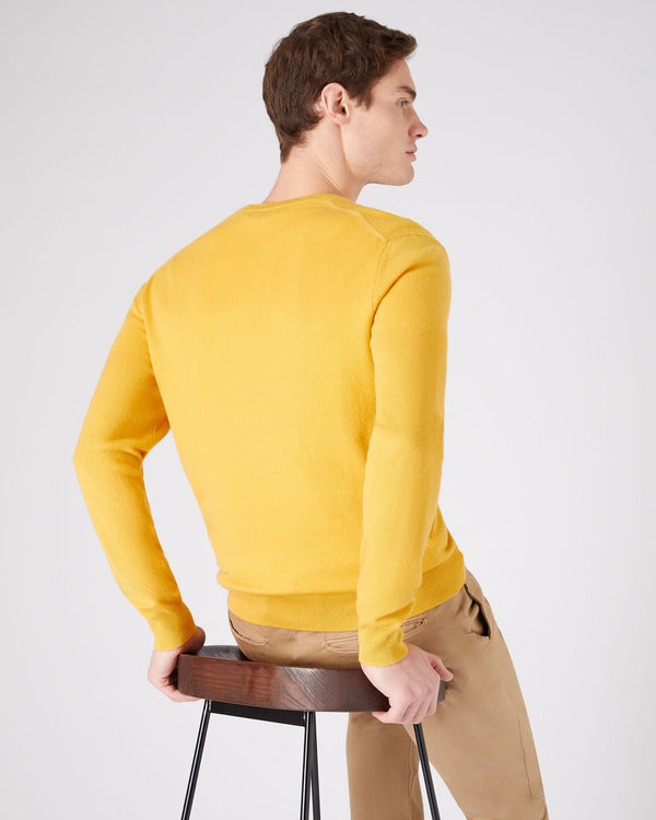 N.Peal Men's The Burlington V Neck Cashmere Sweater Canary Yellow
