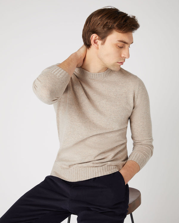 N.Peal Men's Shoreditch Round Neck Cashmere Jumper Oatmeal Brown