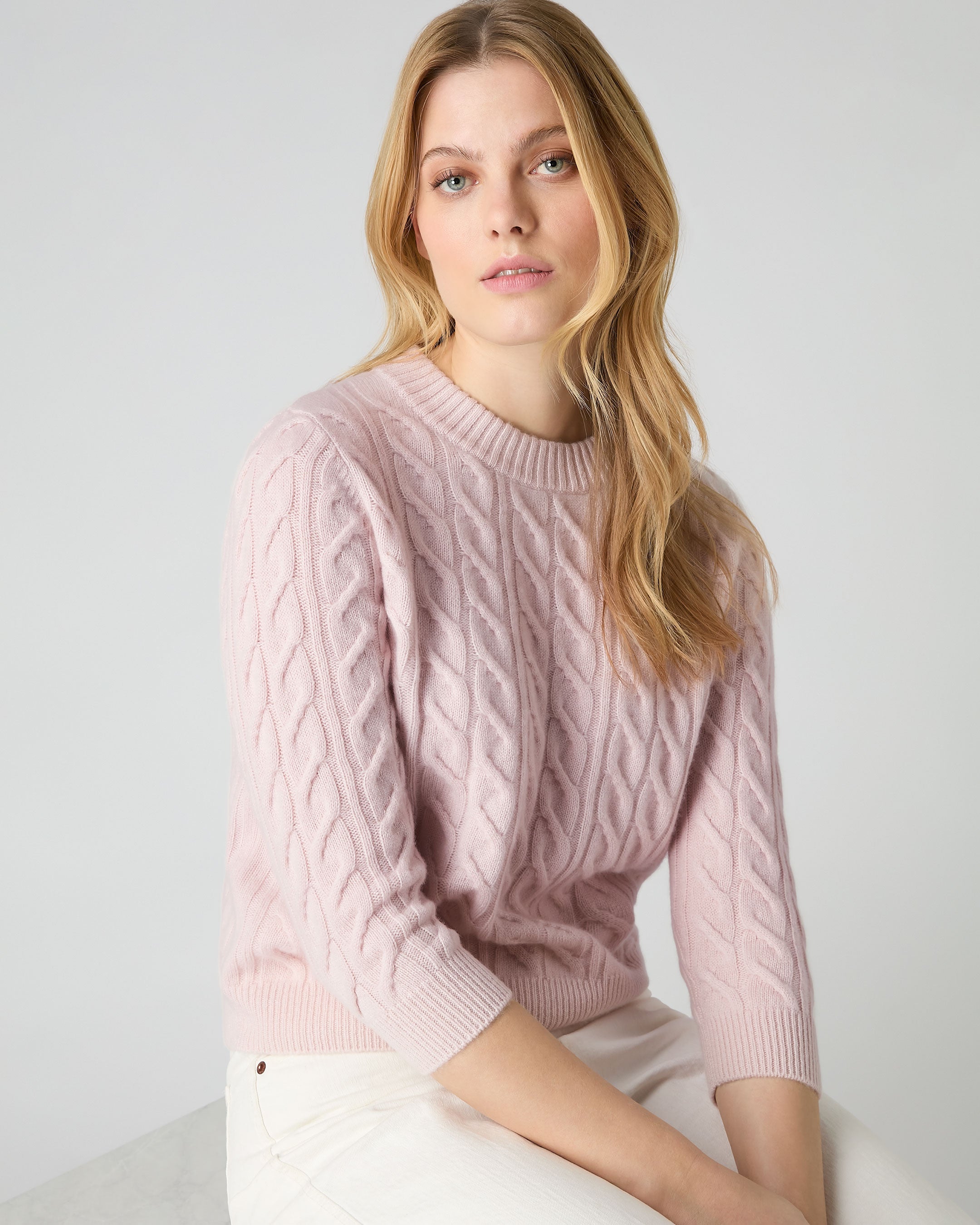 Bright pink cashmere outlet jumper