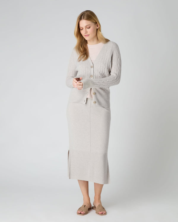 N.Peal Women's Clara Cable V Neck Cashmere Cardigan Pebble Grey