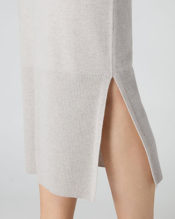 N.Peal Women's Straight Cashmere Skirt Pebble Grey
